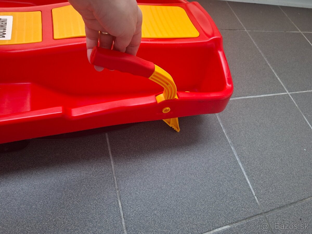 Boby s volantom do snehu - 10