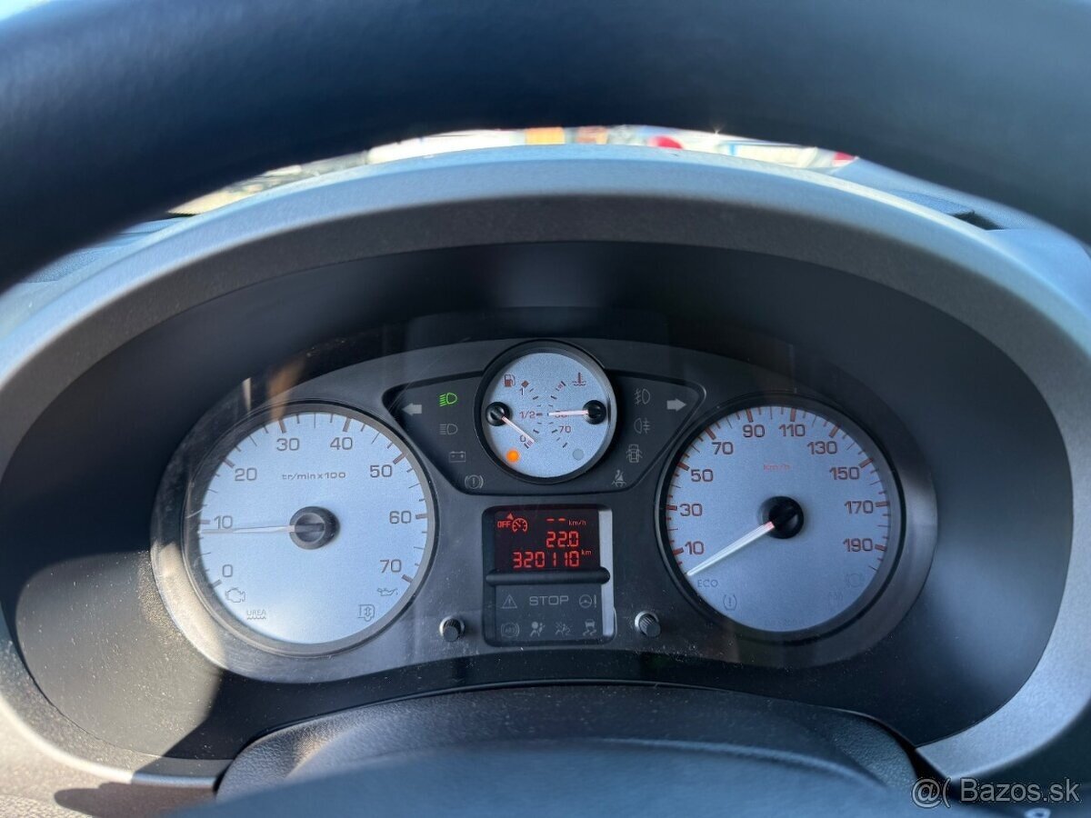 Peugeot Partner Teepee 1.6HDi - 10