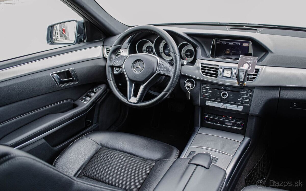 Mercedes Benz E200d Avantgarde - 10