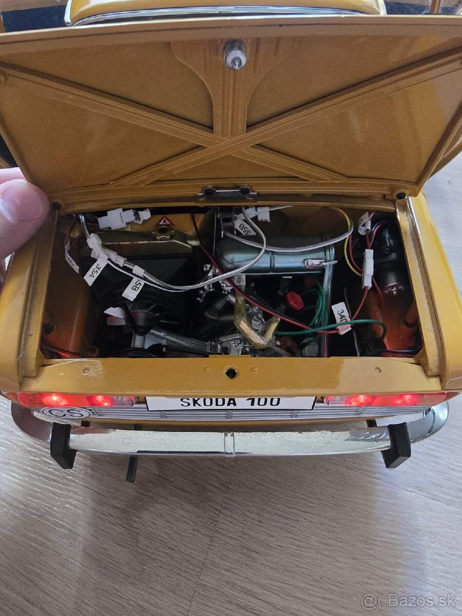 Škoda 100 deagostini 1:8 - 10