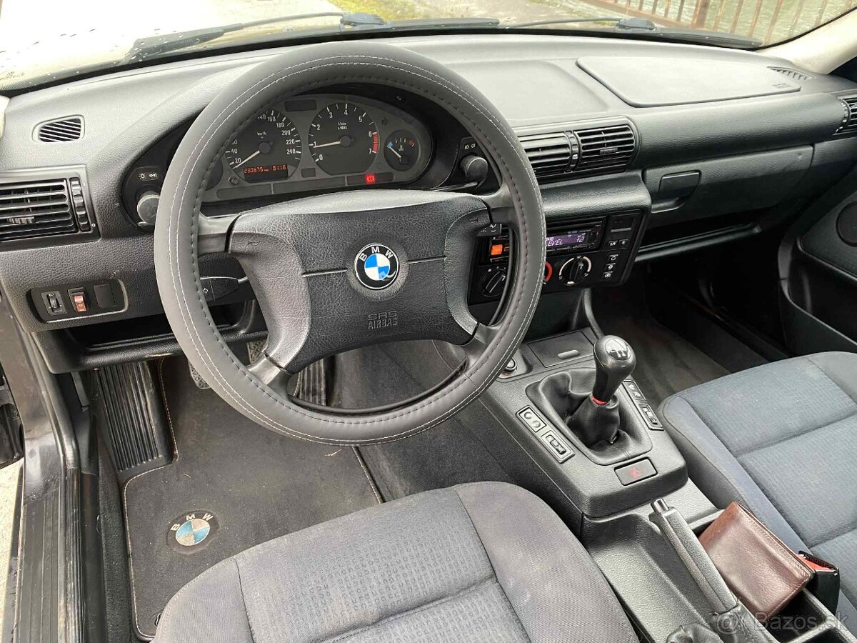 Predám BMW e36 316i compact - 10