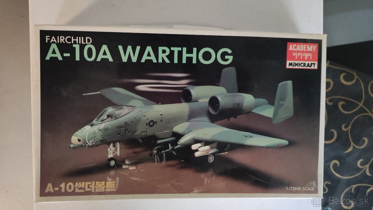 Modely + autíčko na diaľkové ovládanie - 10