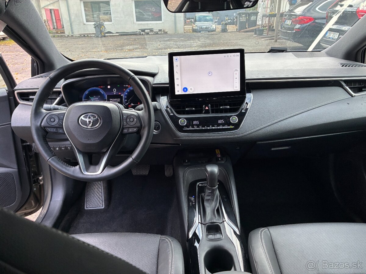 Toyota Corolla Hybrid 2.0 r.v.2024/3 e-CVT 112 kW EXECUTIVE - 10