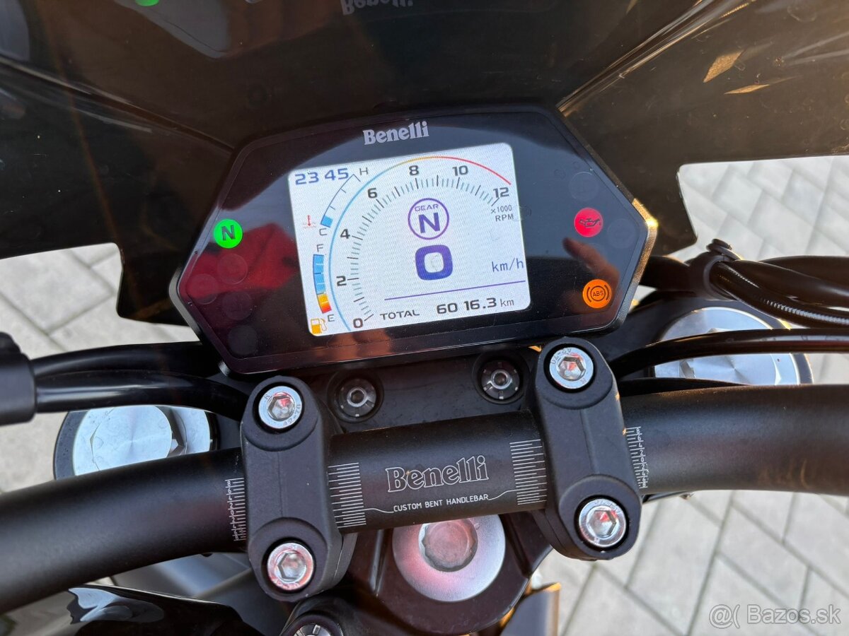Benelli 502C Cruiser - 10