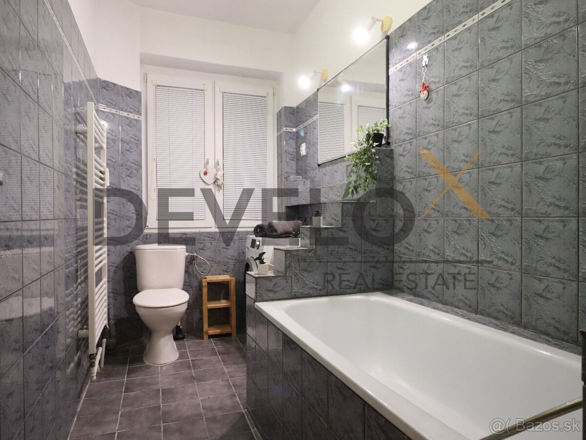 Na predaj priestranný 2 - izb. byt v Bratislave - Nové Mesto - 10