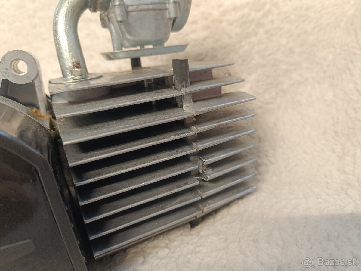 NOVÝ - motor babetta 210 , uloženka - 10