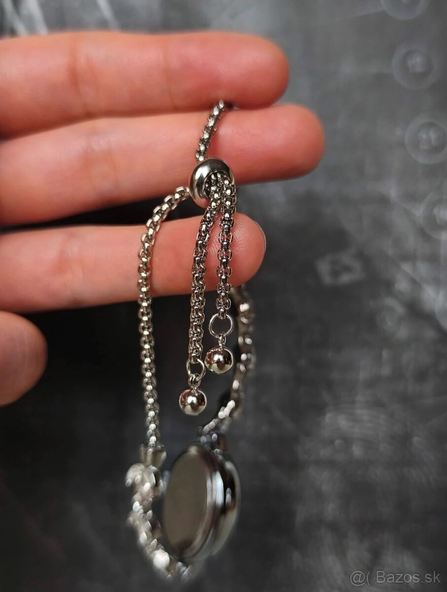 Hodinky so zirkónmi - 10