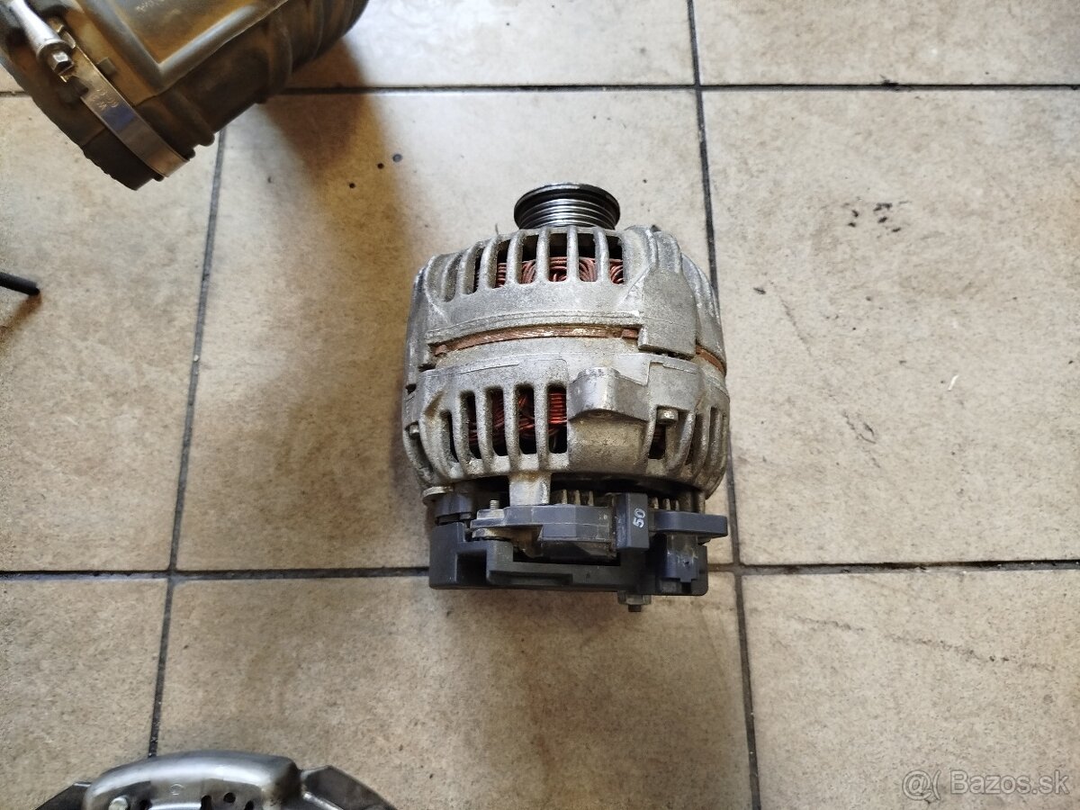 Hlava Motora Renault 2,5dti 107kw - 10