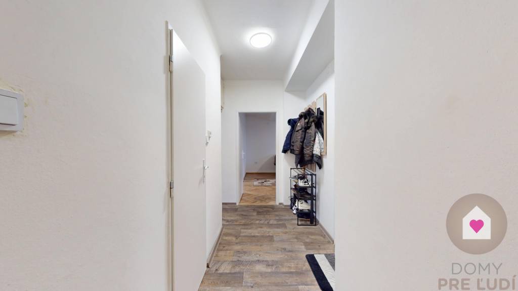 Priestranný 3 izbový byt s dvomi balkónmi, BA III. Kramáre, - 10