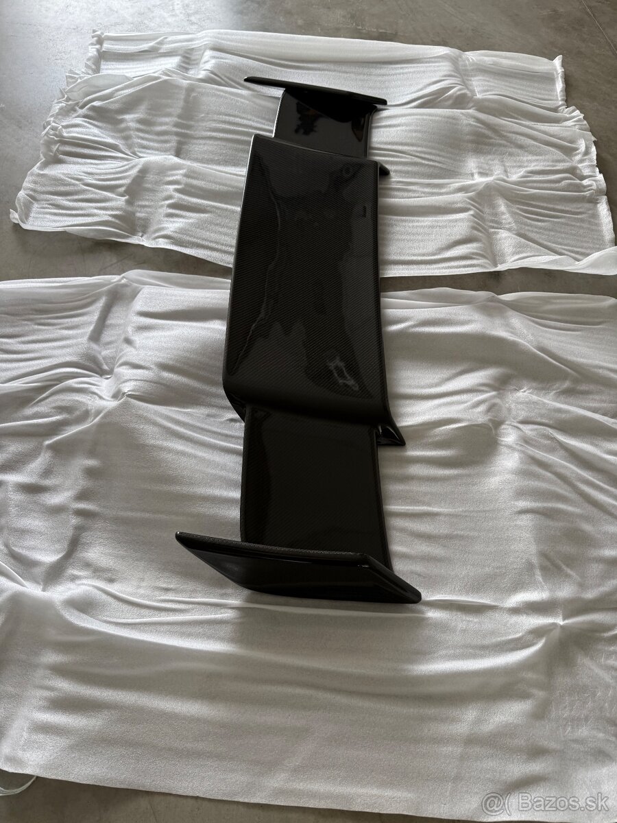 Mercedes G Brabus doplnky kapota led rampa krídlo spoiler - 10