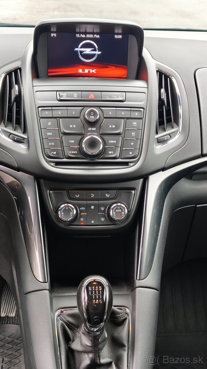 Zafira Sports Tourer - 10