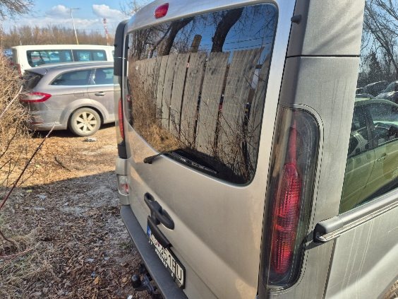 Renault Trafic 8m - 10