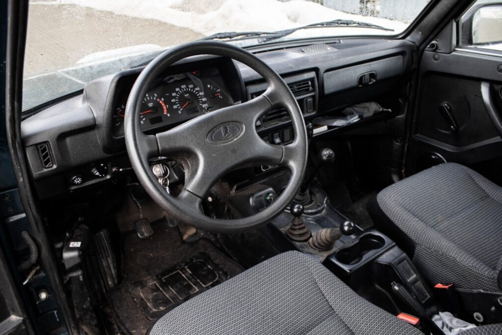 Lada Niva 61kW (2015) - 10