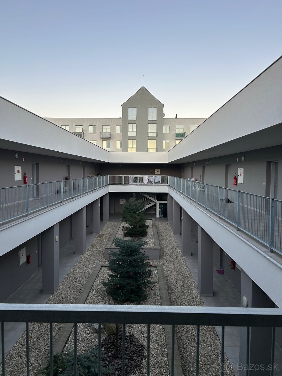 2 izbový byt prenajom - 10