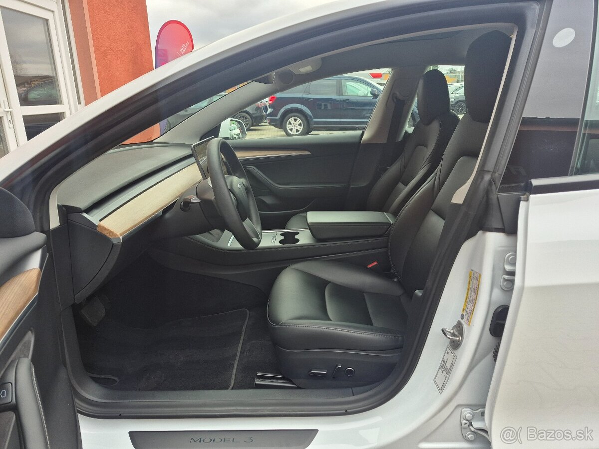 Tesla Model 3 Dual Motor Long Range 366 kW SOH 92,7 % (ODPOČ - 10