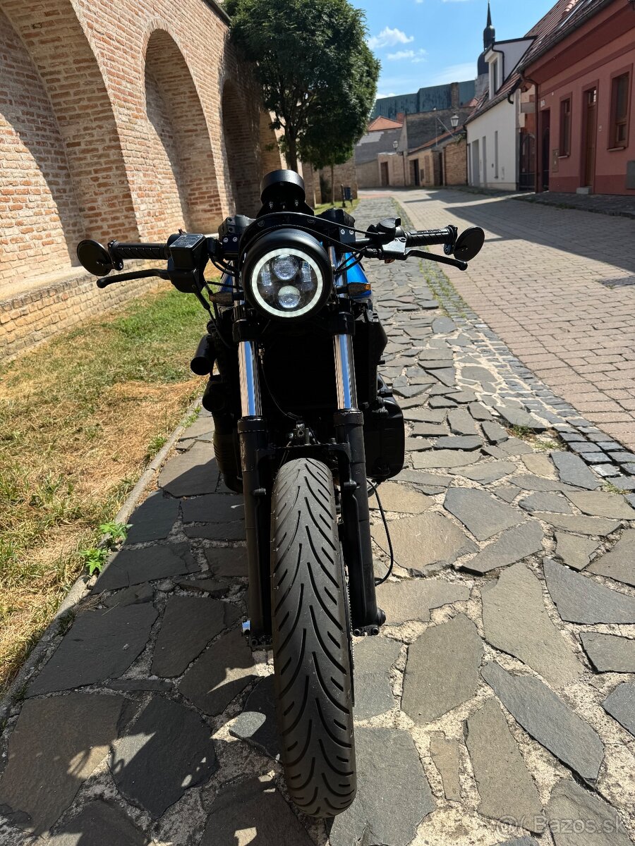 Predam BMW K1100 Cafe Racer - 10