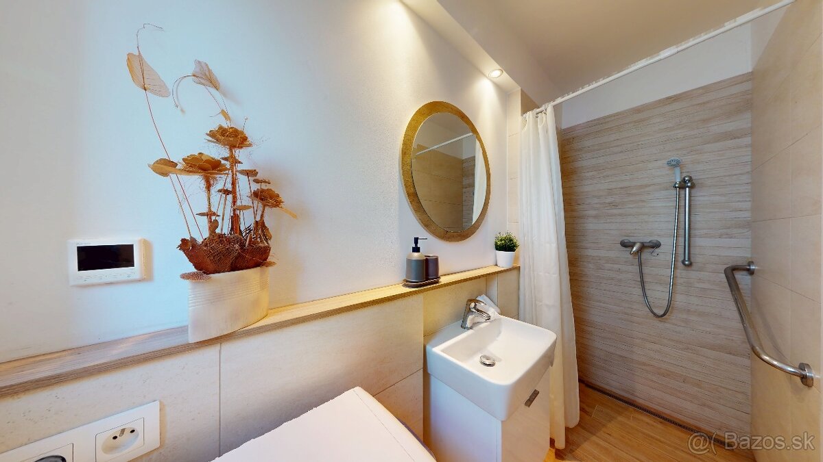 5 izbový rodinný dom s garážou, pivnicou, Kodalyová ul. - 10