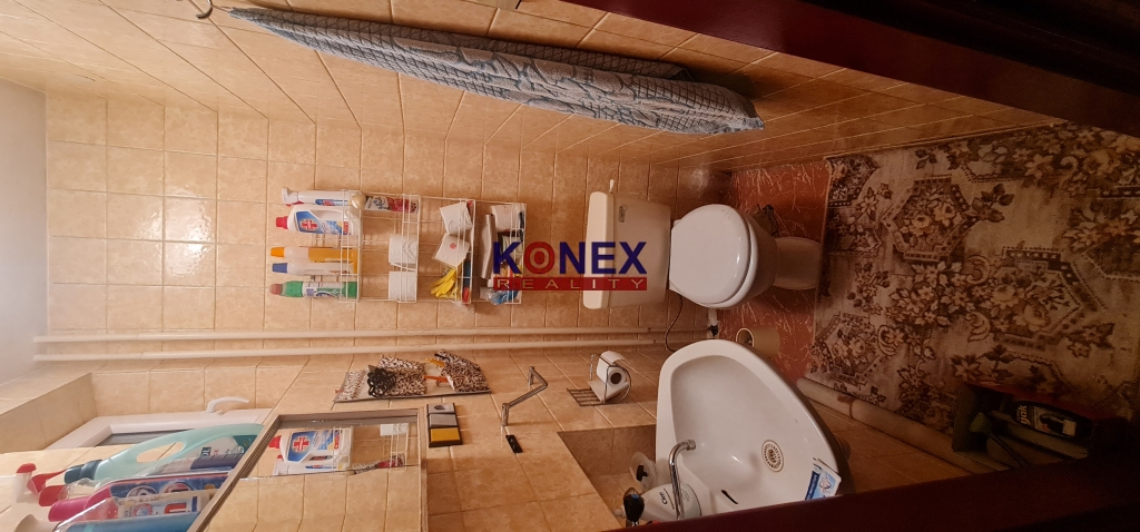 NA PREDAJ Poschodový rodinný dom na IBV, Michalovce - 10