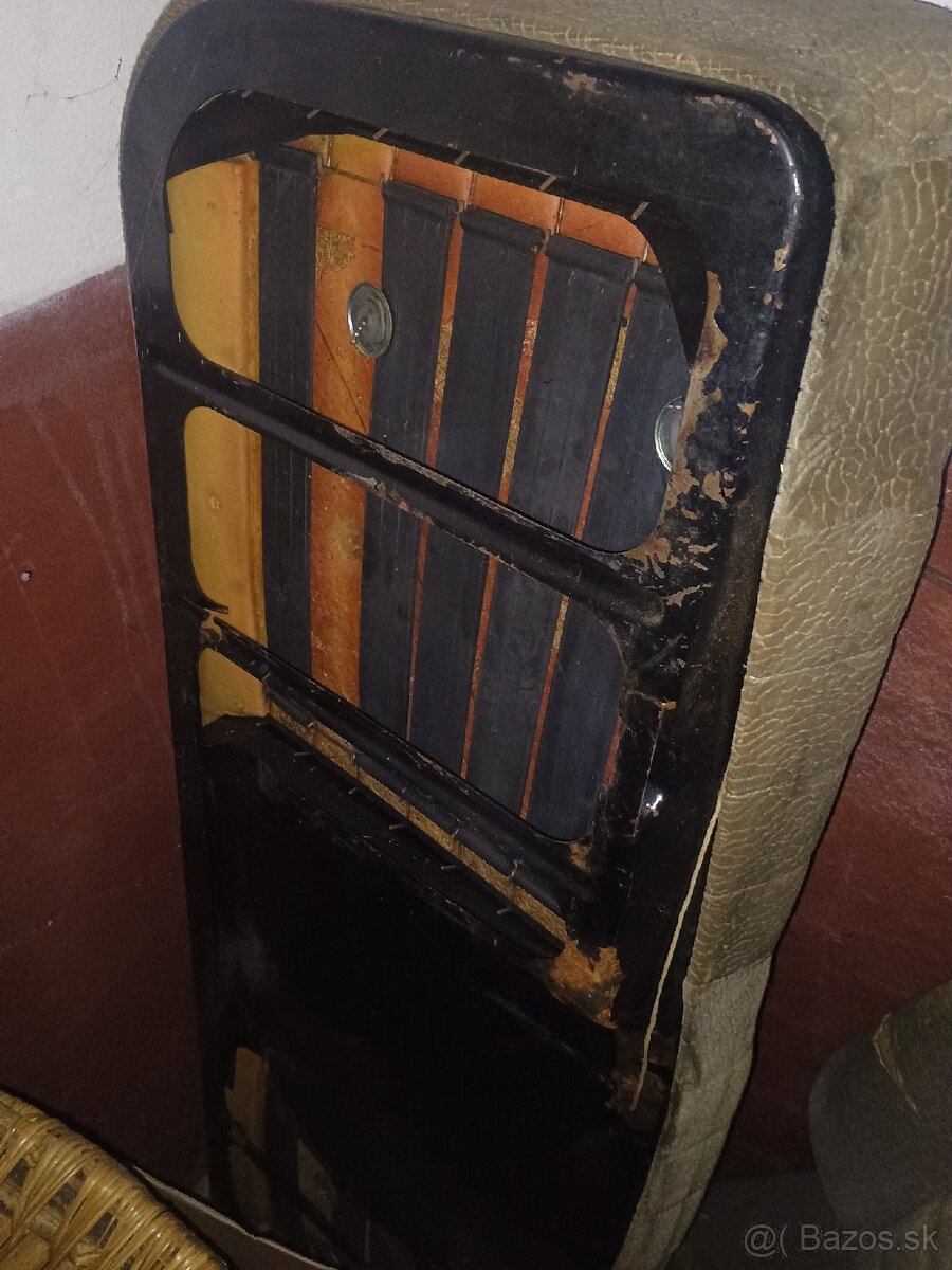 Tatra 613 sedadlá - 10