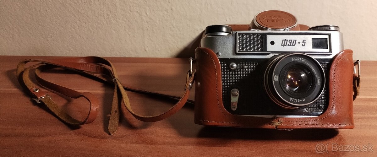 Starý retro fotoaparát do zbierky - 10