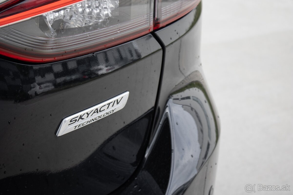 Mazda 6 Combi (Wagon) 6 2.2 Skyactiv-D - 10