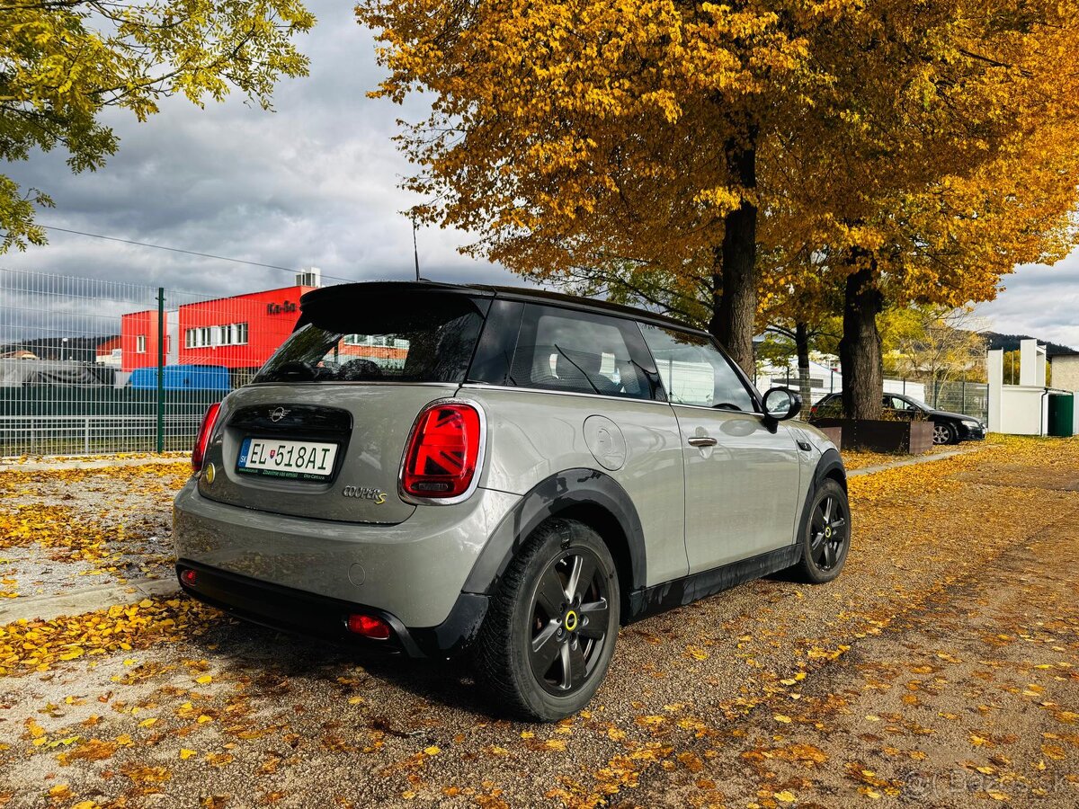 Mini Cooper S Essential 2022 (13 407 € odpočet DPH) - 10