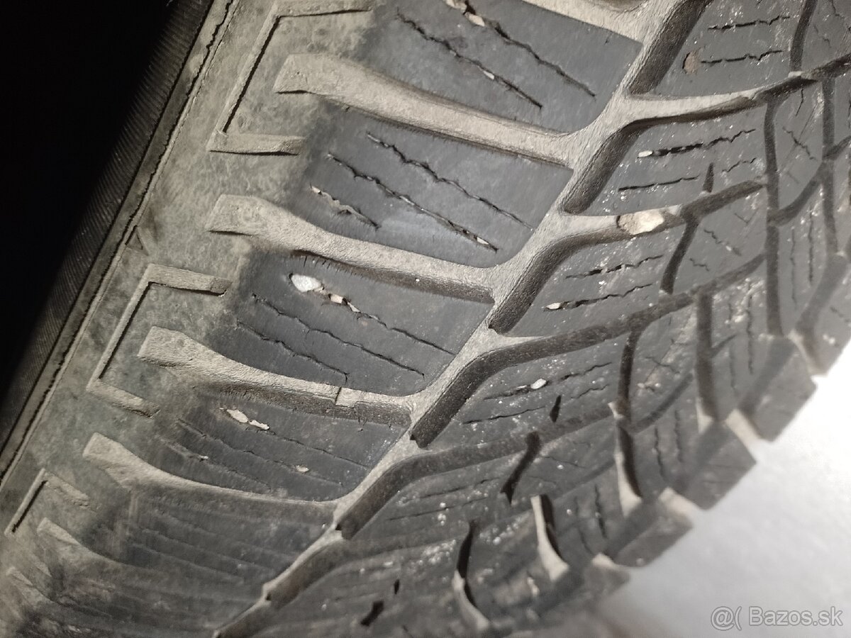 Pneumatiky 205/60r16 4kusy - 10