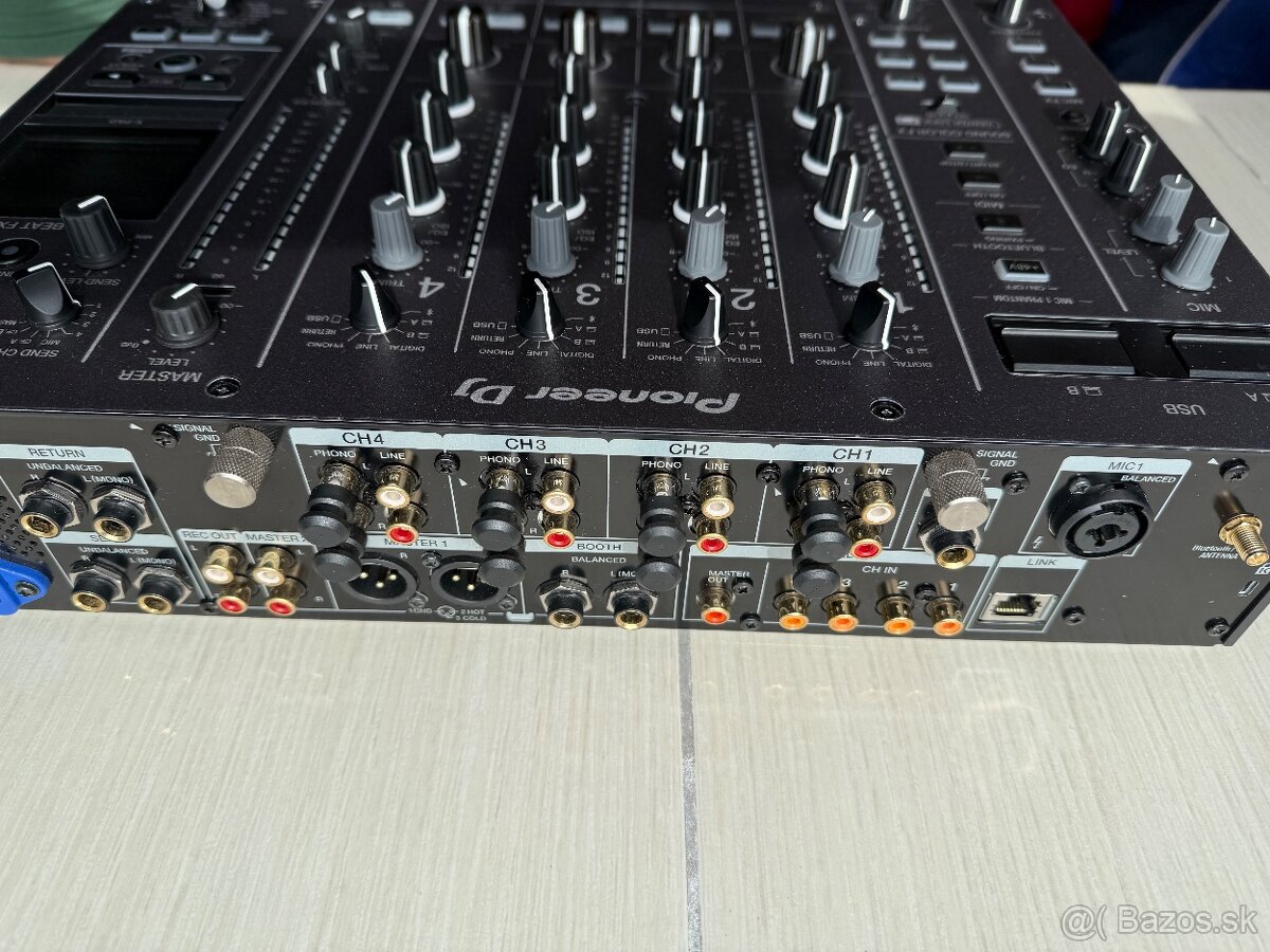 Pioneer djm a9 - 10