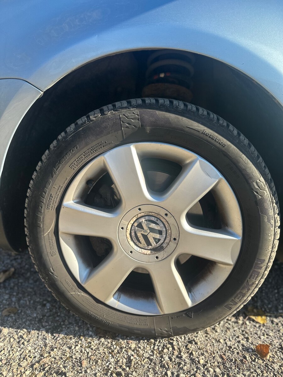 Volkswagen Touran 1.9 tdi 77kw - 10