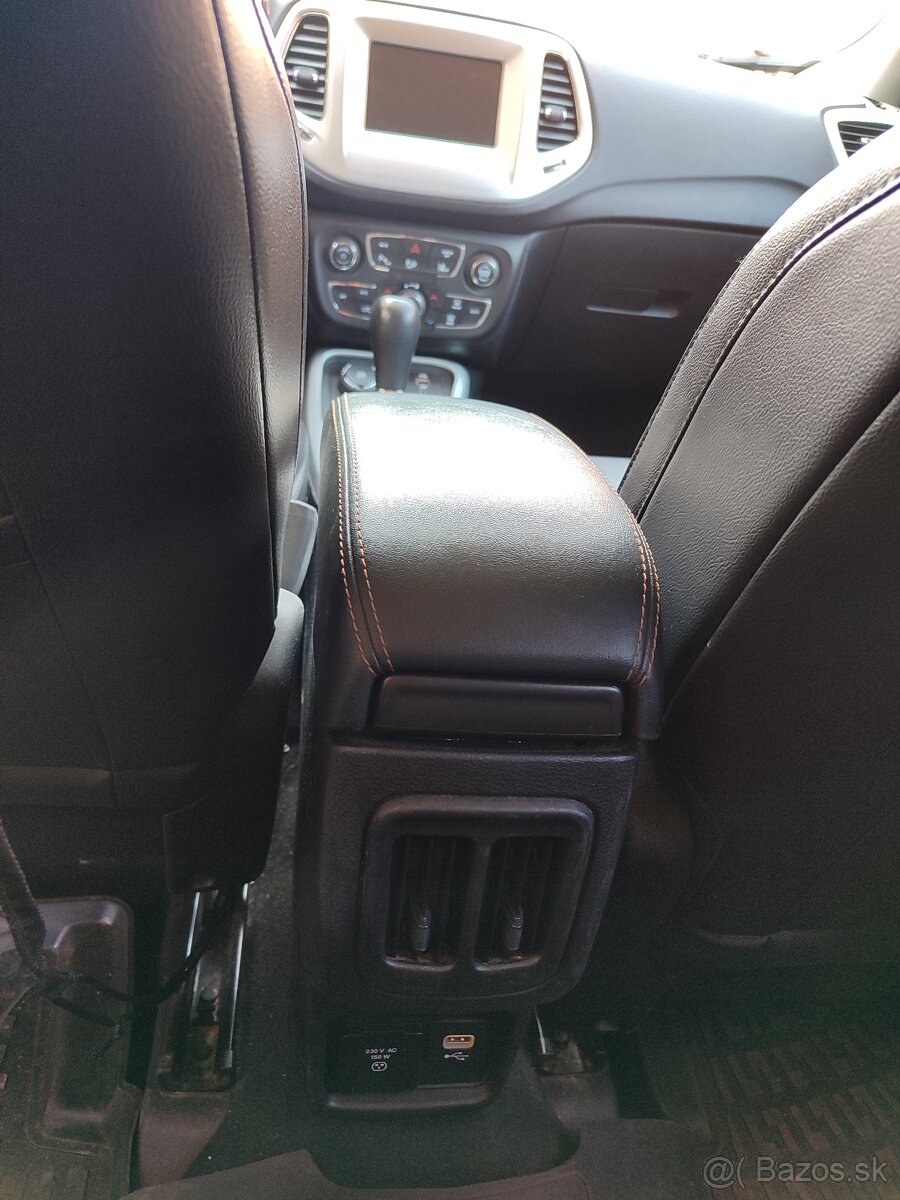 Jeep Compass 2.0 MJET AWD 4x4, kupované na SR(odpočet DPH) - 10