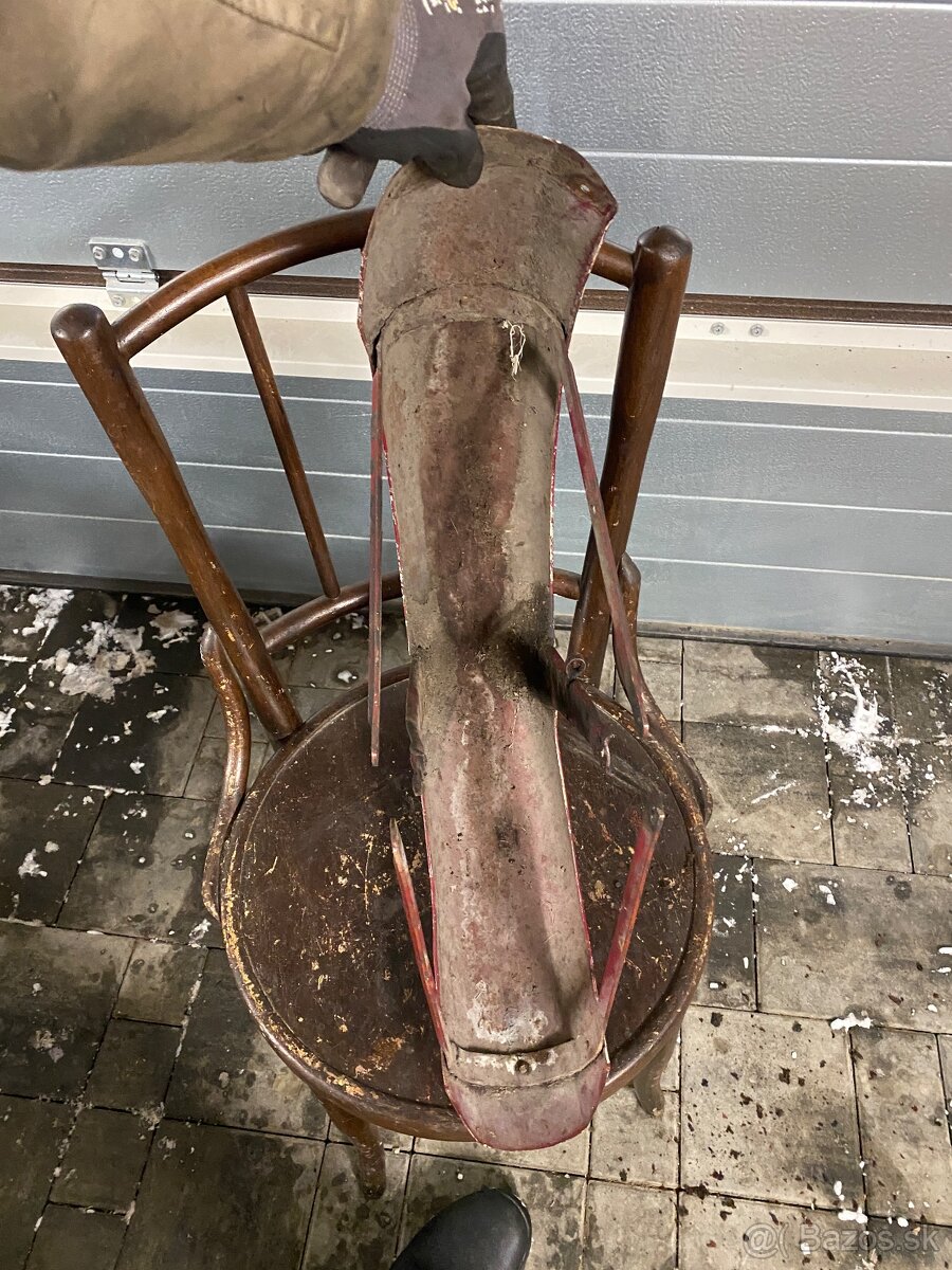 Predný blatník Jawa 350/250 panelka - 10