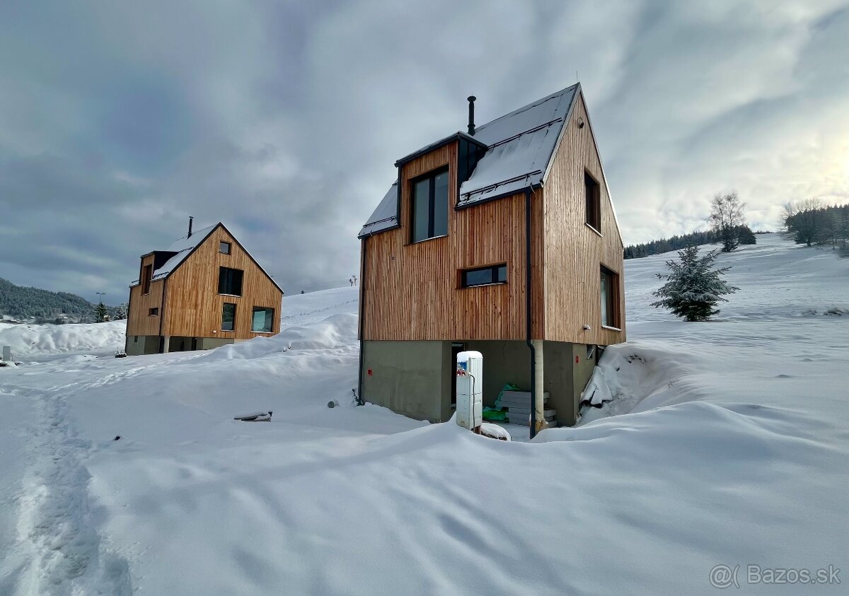 Na predaj stavebný pozemok na zjazdovke Makov - 10