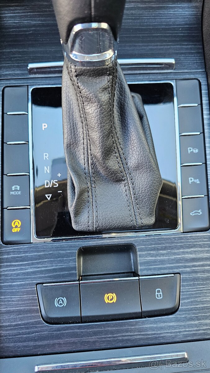 Škoda Superb Combi, 2.0 TDi, 110 kW, 2022, Webasto, Panorama - 10