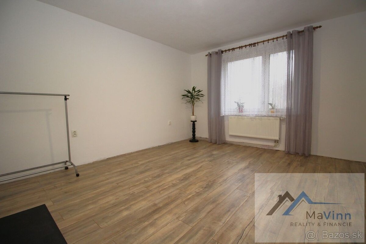 PREDAJ 3 izb BYT v 6 DOME Školská ul. Partizánske - 10