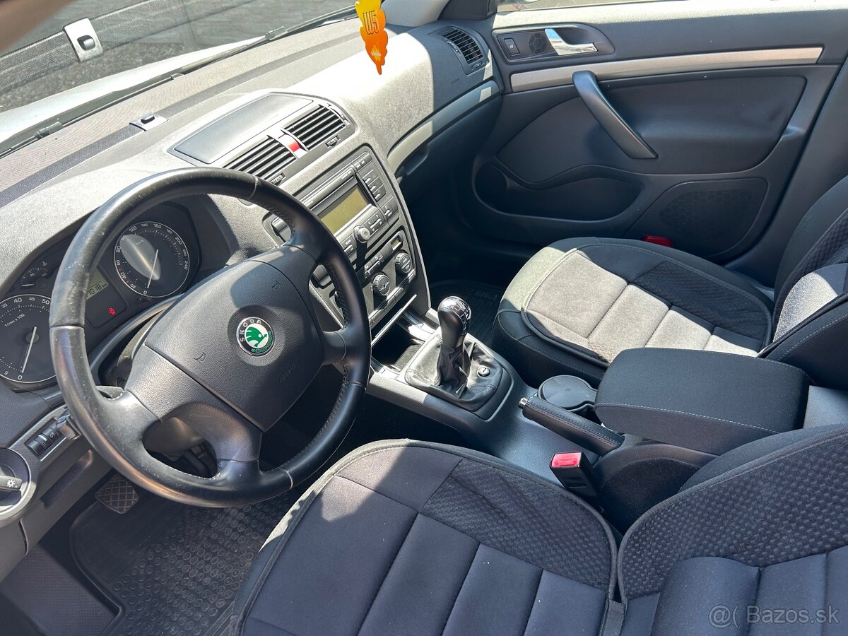 Skoda octavia 2,117 000km - 10