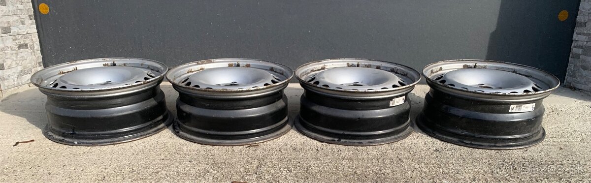 Plechové disky 16 stky - 10