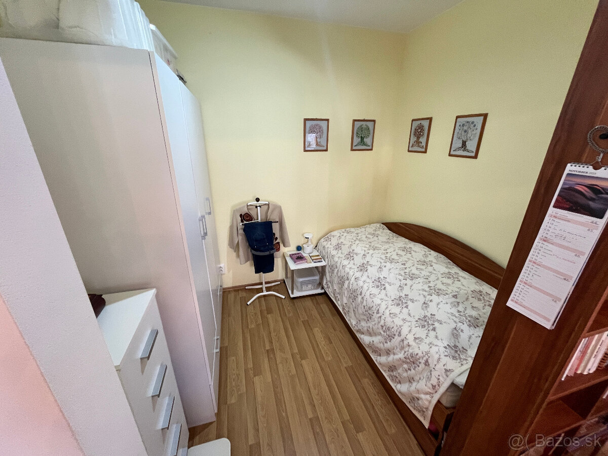 1 a 1/2 izbový byt s balkónom 43 m2 Trenčín, ul. Východná - 10