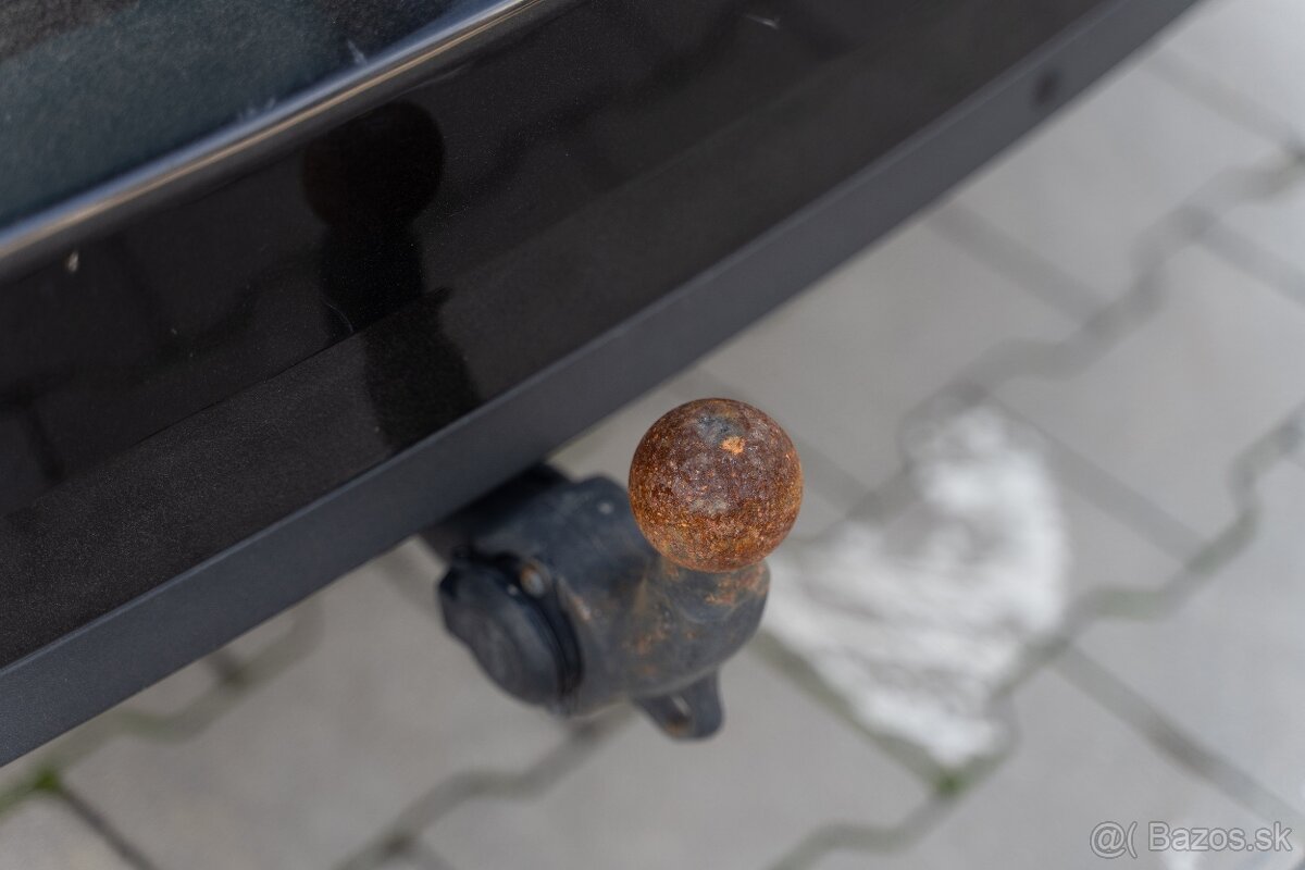 Škoda Superb Combi Panoráma - 10