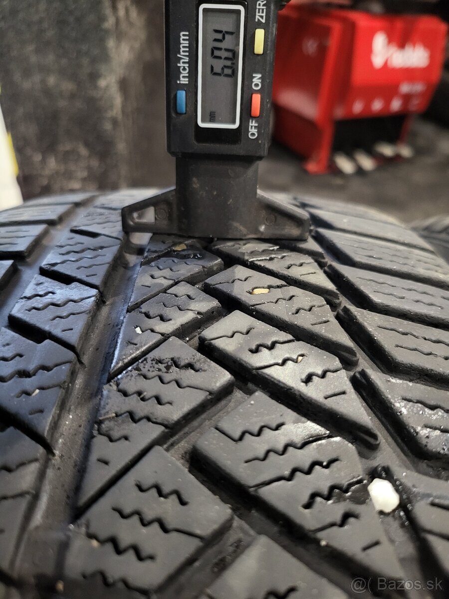 205/45 R17 Continental zimne pneumatiky - 10