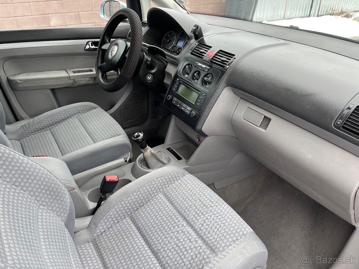 Volkswagen Touran 1.9TDI - 10