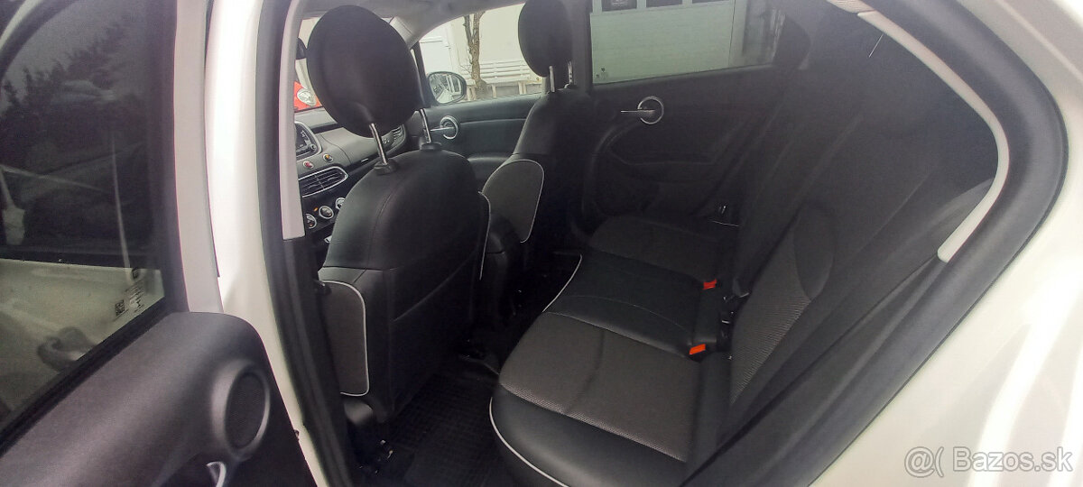 Fiat 500X 1.4 MultiAir Lounge DDCT - 10