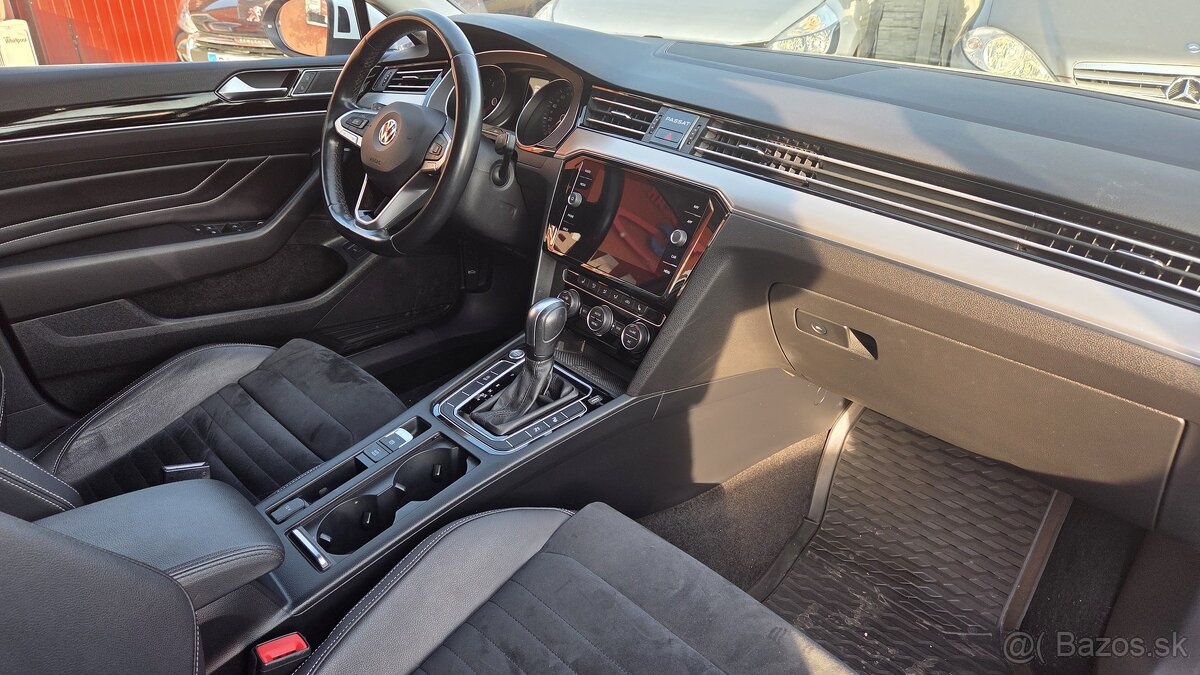 Volkswagen Passat 2,0TDi 140kW, Elegance, DSG - 10