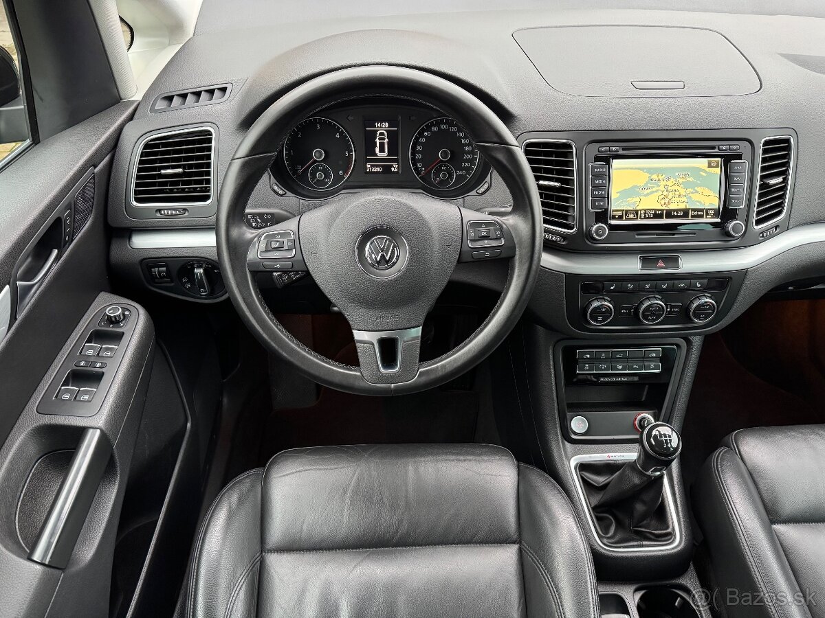 Volkswagen Sharan 2.0 TDI 4-Motion Highline - 10