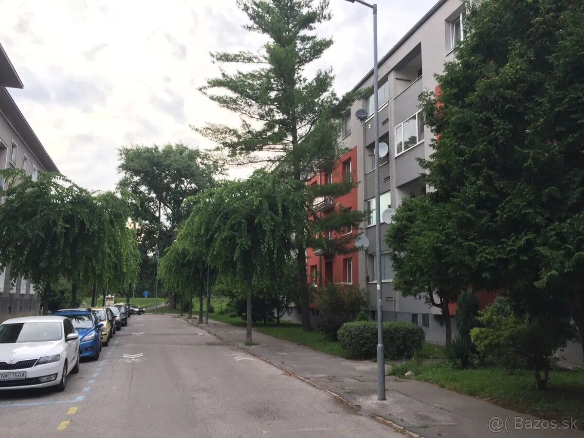 NA PRENÁJOM GARZÓNKA TRENČÍN, SIHOŤ - 10