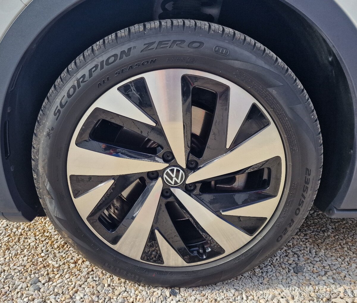 VOLKSWAGEN ID.4 PERFORMANCE UPGRADE 77KWH 1ST - 10