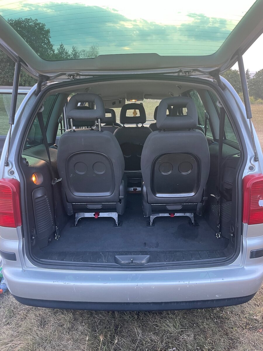 Seat Alhambra 2,0 TDI - 10