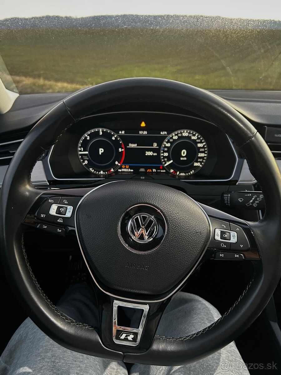 Volkswagen Passat 2018 2.0 TDI - 10