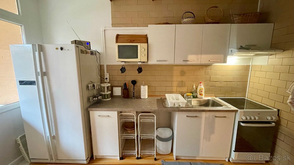 Prenájom 4-izbového bytu na sídlisku Zapotôčky v Prievidzi - 10