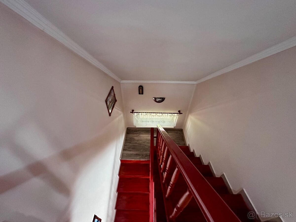 MAĎARSKO - SZENDRO 4 IZBOVÝ RODINNÝ DOM NA KĽUDNOM MIESTE - 10