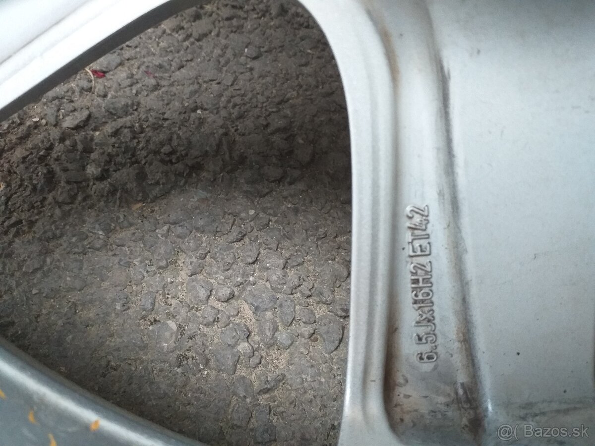 Elektróny 16" octavia1 205/55 R16 - 10